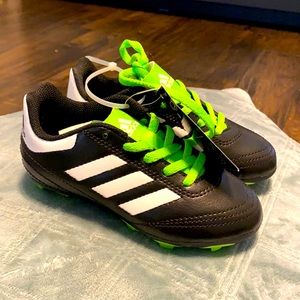 Little kids soccer cleats